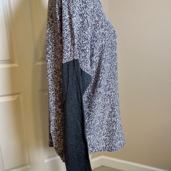 Lou and Grey Mixed Media Long Sleeve Top Grey and White Herringbone Size Large - Picture 2 of 10